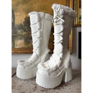 Demonia White Camel 311 Fuax Fur Rave Boots Size Women's 11